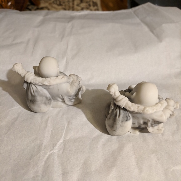 Small budda marble figures - Picture 2 of 3